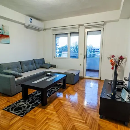 Dukibalo Apartment *